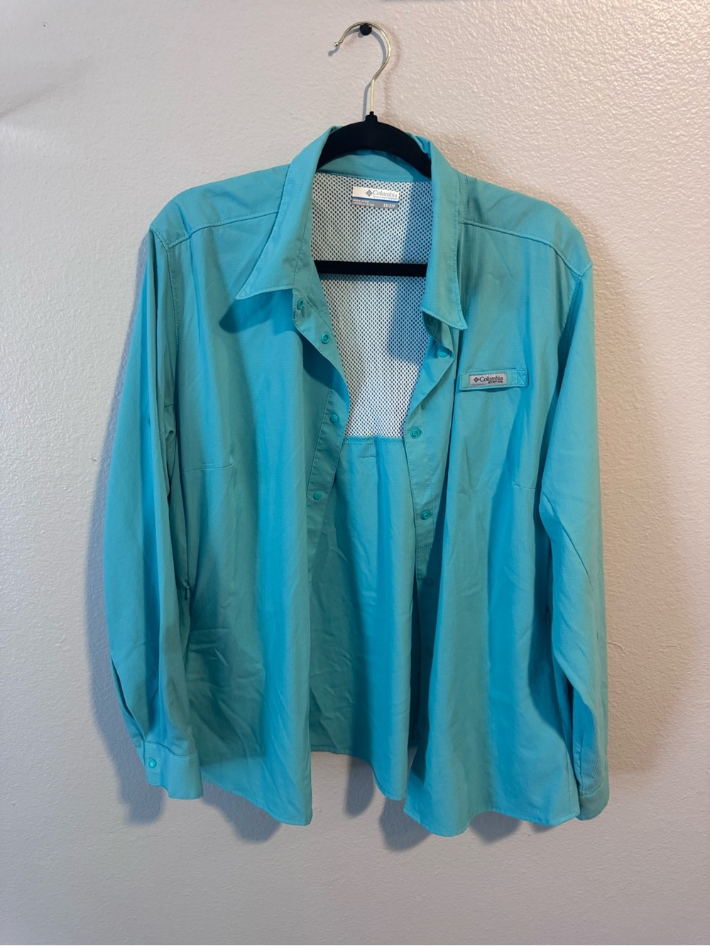 Columbia Women’s Teal Long-Sleeve Outdoor Shirt Professional Fishing Gear PFG